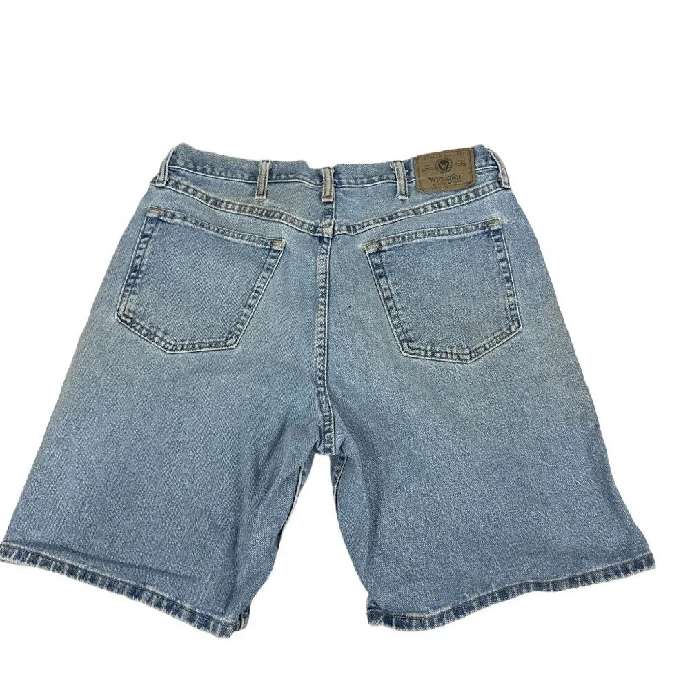 Wrangler Men's Denim Shorts Size 34 Authentic Jeans 100% Cotton Light Blue